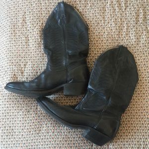 Black Cowboy Boots